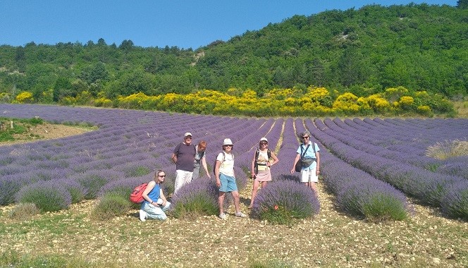 Euro-Rando, Nicole Voyage, Vaudreuil-Dorion, Quebec, Bien-etre, yoga, spa, Les chemins des lavandes.