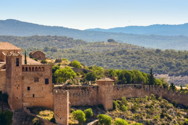 Euro Rando et Nicole Voyage, Vaudreuil-Dorion, Quebec, Voyage prochain groupes accompagnés Espagne – ARAGON - ALQUEZAR : AU COEUR DE LA SIERRA DE GUARA